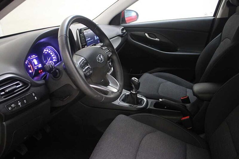 Hyundai i30 1.0 TGDI Klass LR 48V 120