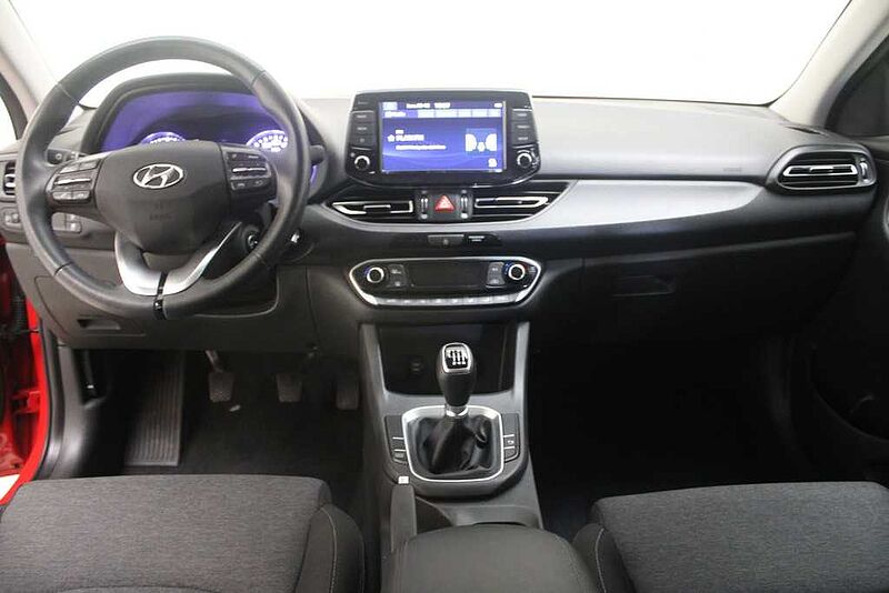 Hyundai i30 1.0 TGDI Klass LR 48V 120