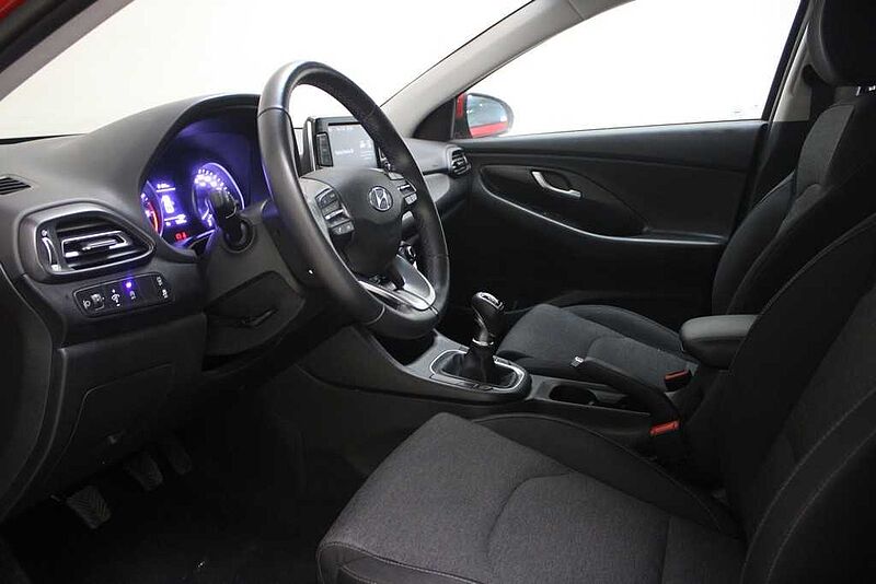 Hyundai i30 1.0 TGDI Klass LR 48V 120